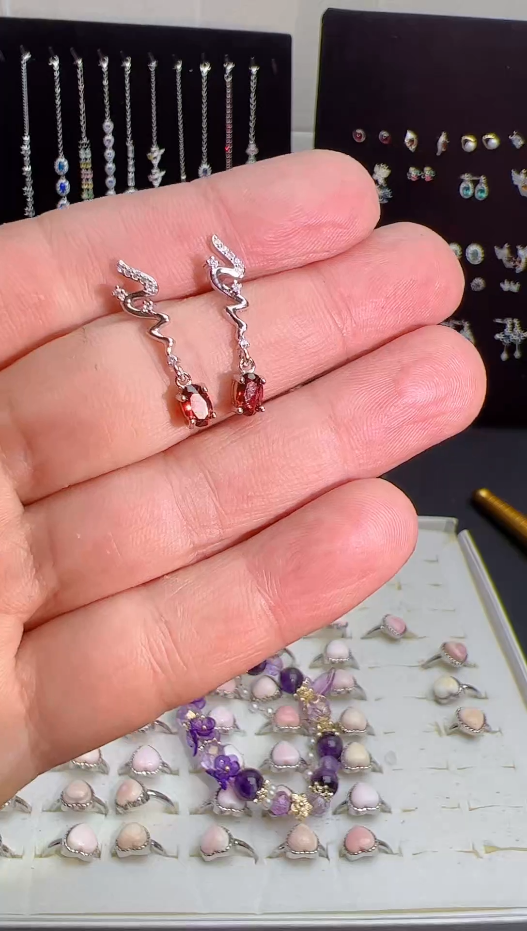 【闪购商品】石榴石耳饰银S925镶嵌0000