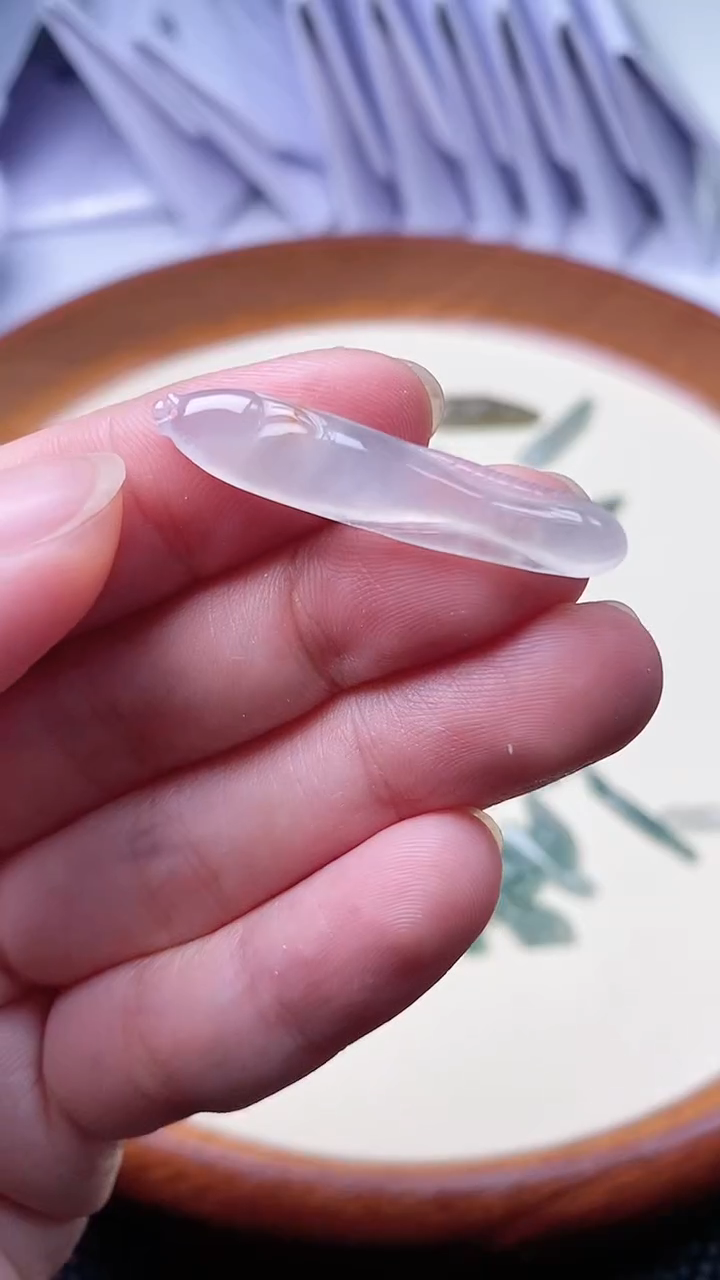 【闪购商品】翡翠挂件未镶嵌鱼