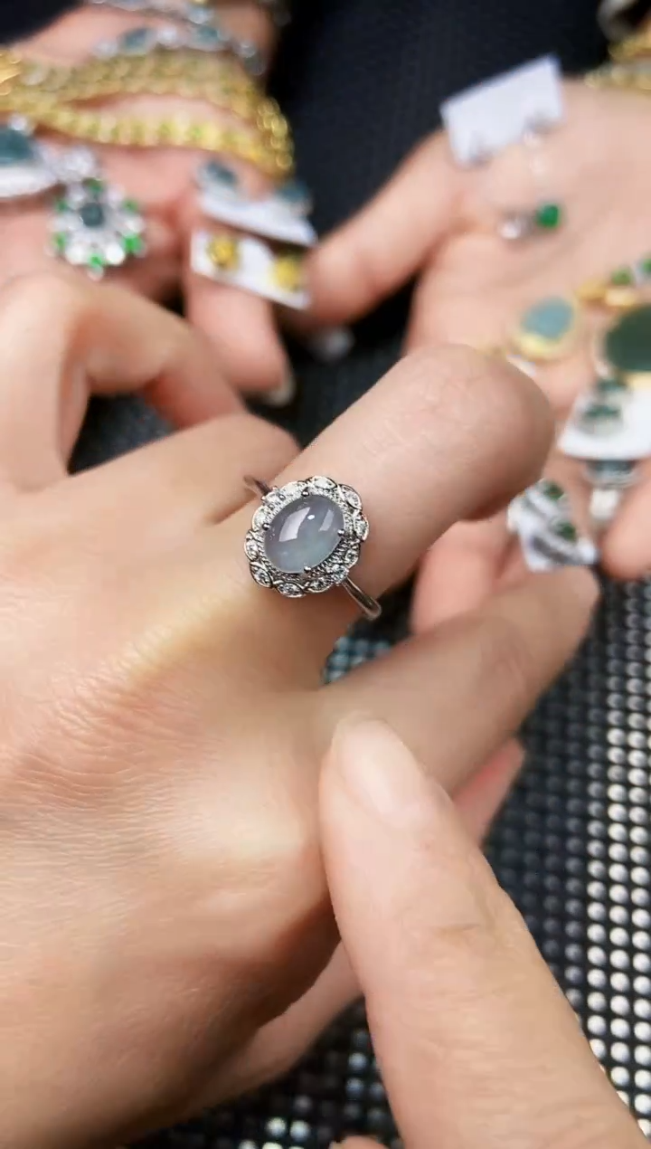 【闪购商品】翡翠戒指未镶嵌11111111