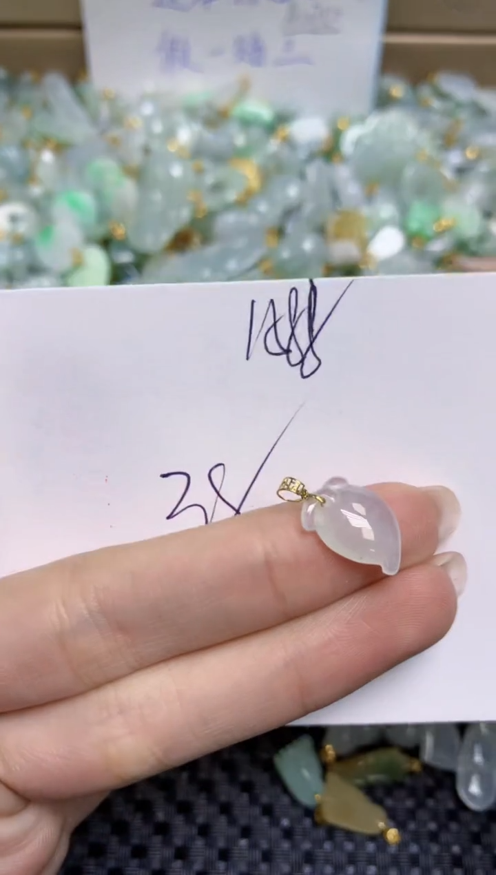 【闪购商品】翡翠颈饰18K金镶嵌天然缅甸A货翡翠