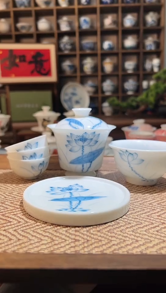 【闪购商品】手绘素荷花一套