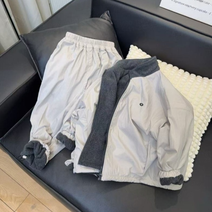 儿童加绒加厚套装2025冬季新款韩版休闲韩系男女童外套长裤两件套