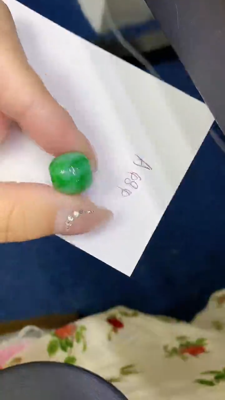 颈饰未镶嵌翡翠缅甸天然翡翠A货