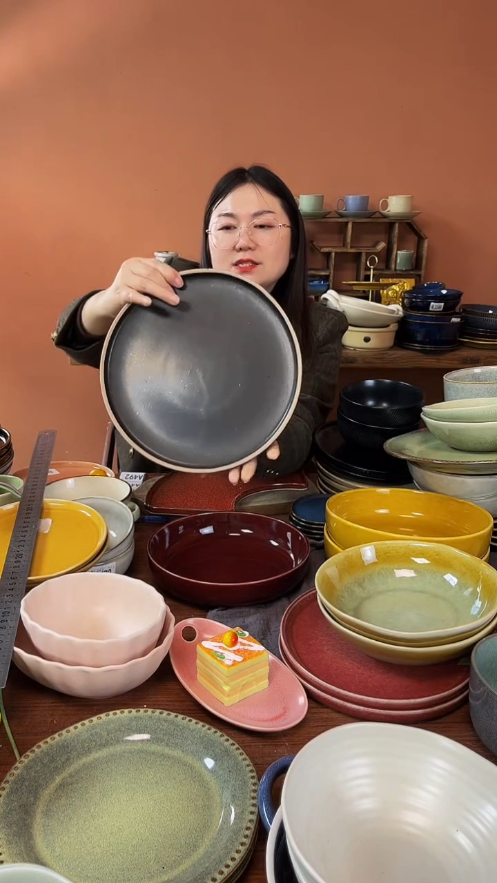 【闪购商品】碗辣3296陶瓷碗黑色盘一件套