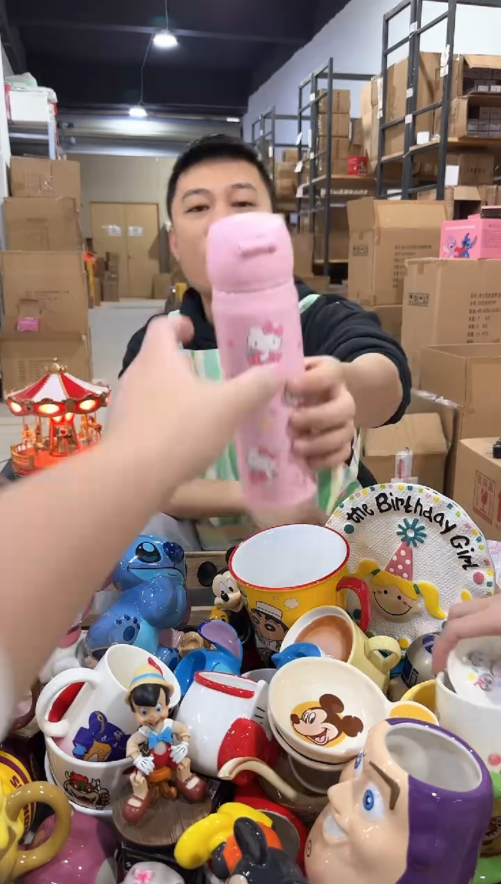 瓷片原盒kt猫保温杯