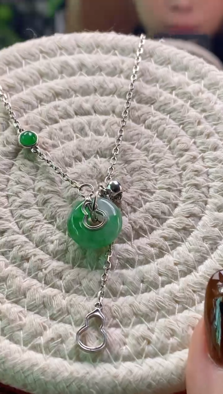 颈饰银S925镶嵌翡翠净货12659