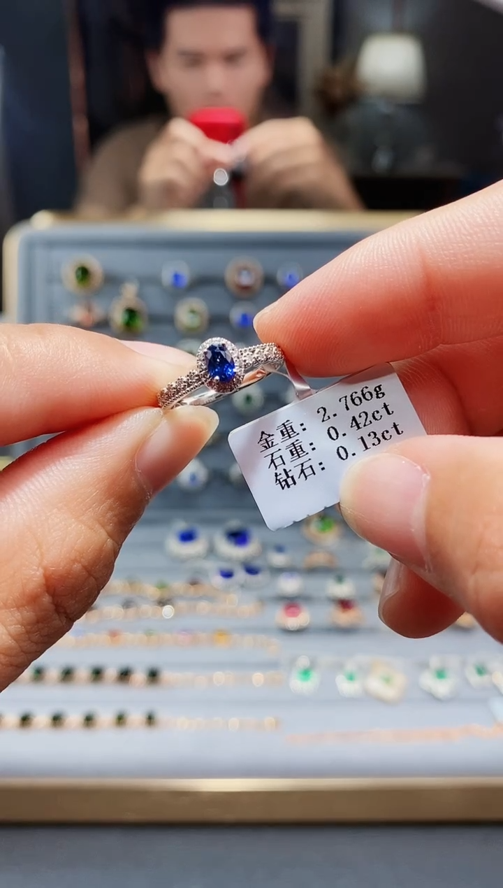 【闪购商品】蓝宝石戒指铂Pt950镶嵌0.42.