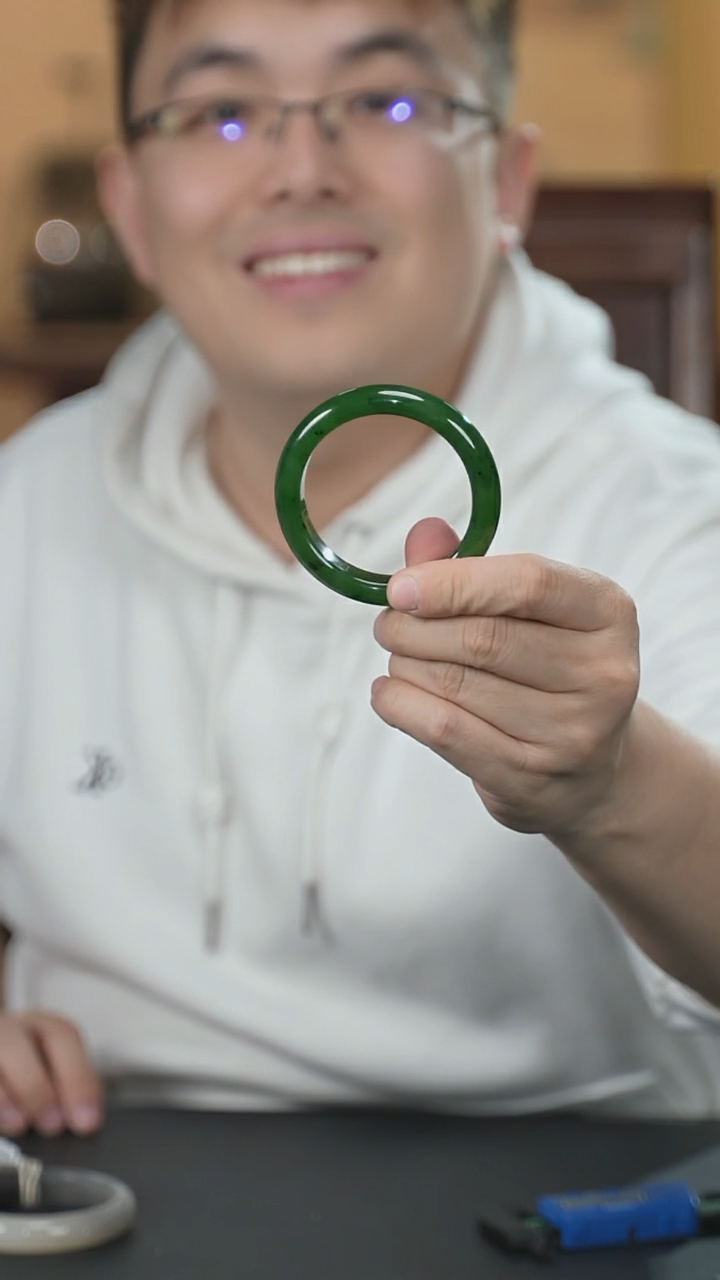 【闪购商品】和田玉手镯未镶嵌124号圈口56+