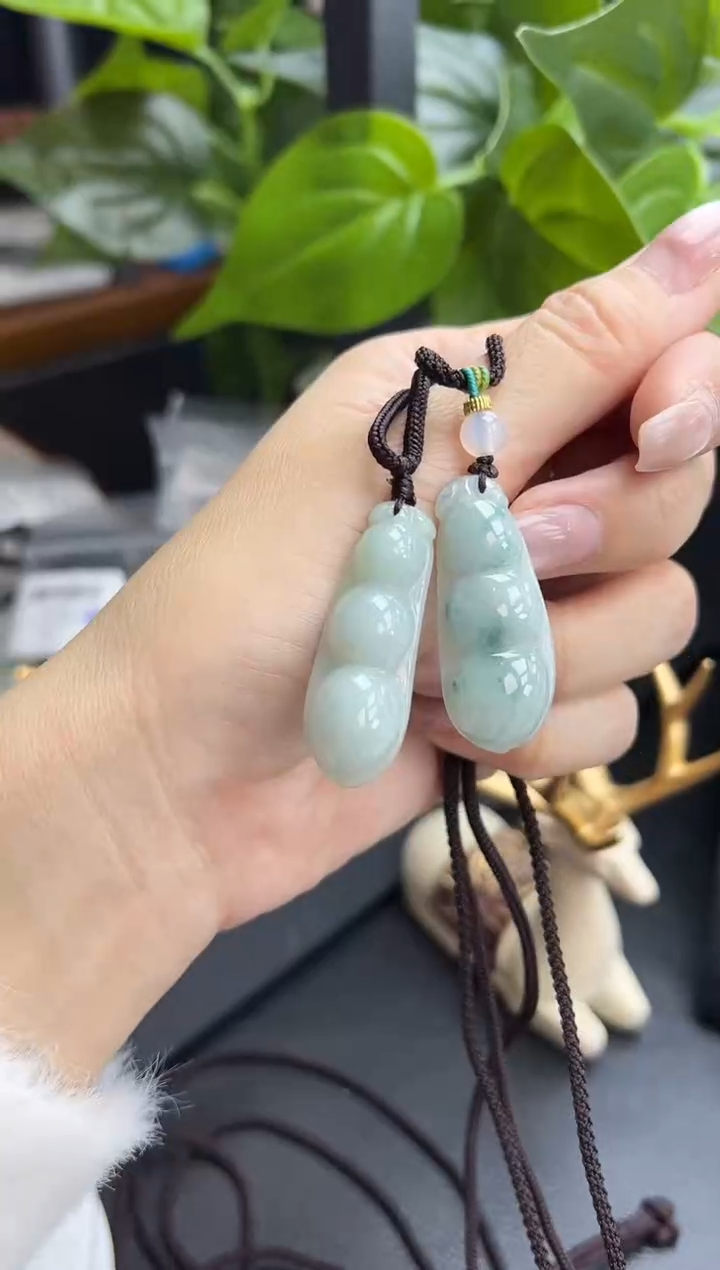 【闪购商品】翡翠颈饰未镶嵌K403-666福豆多样性发一