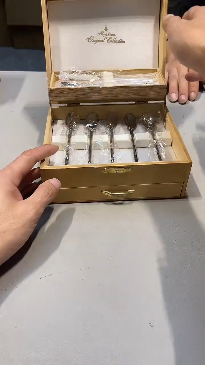 手工艺品琉璃伊*. 城城工艺品店