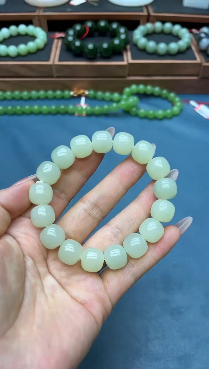 未镶嵌手串和田玉hs