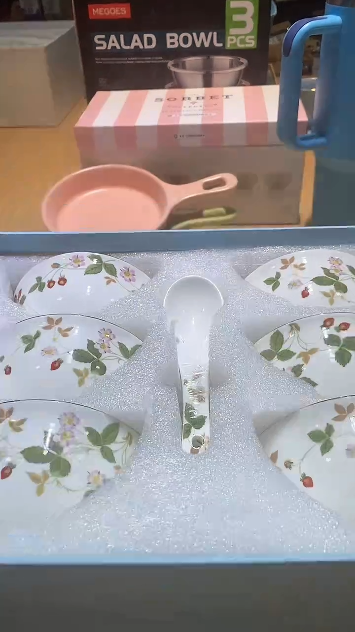 【闪购商品】瓷片锅碗瓢盆一件不剩