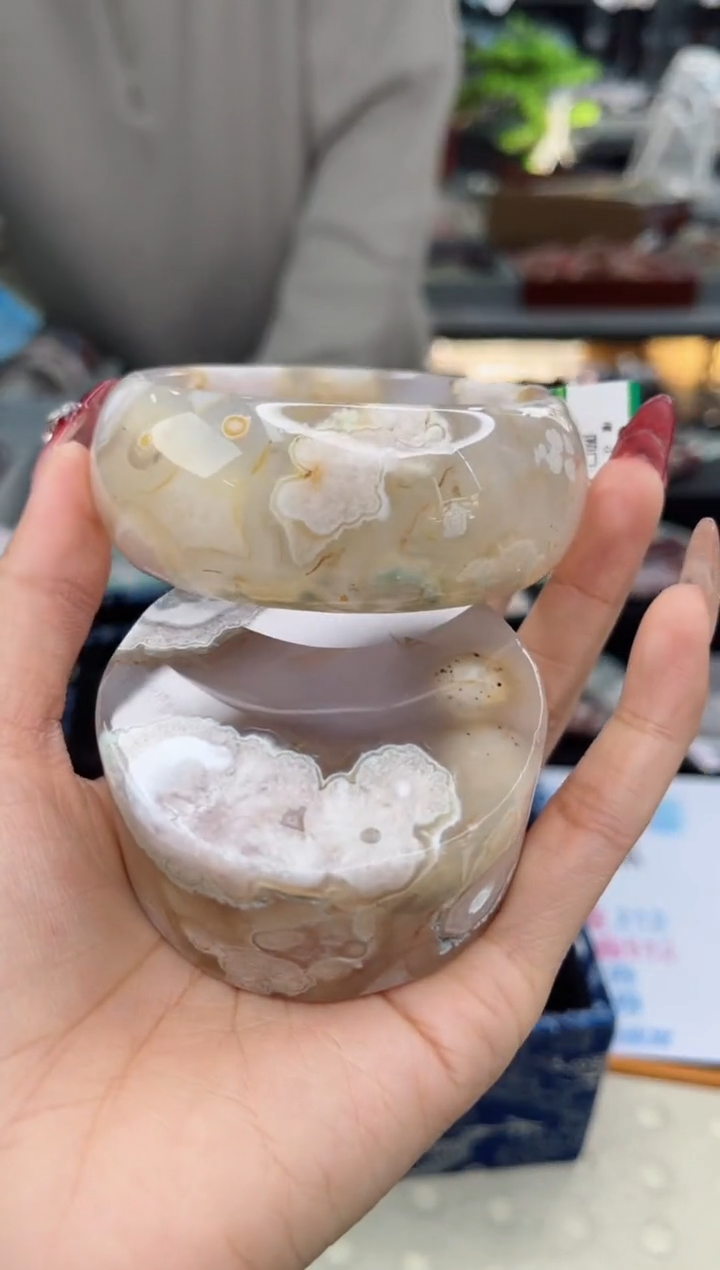 【闪购商品】石英质玉手镯未镶嵌62圈口（赠品镯心）6650726