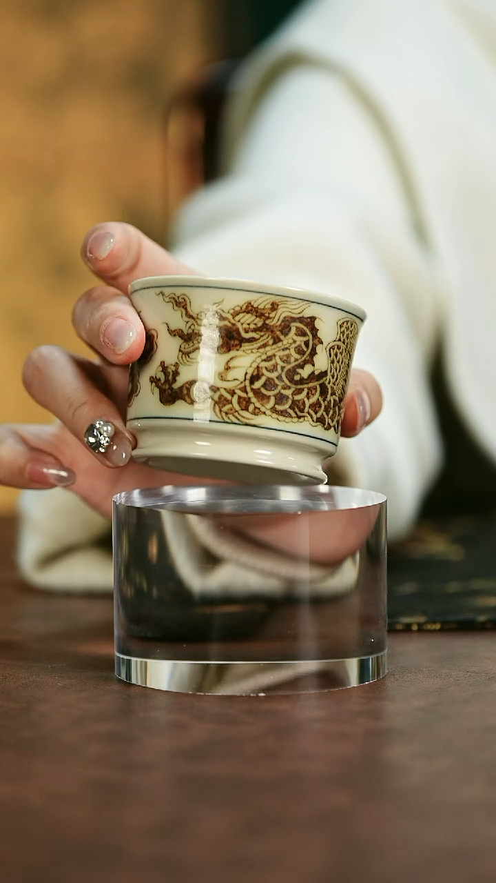 【闪购商品】《渐升堂》神秘二号釉 龙天杯直口杯