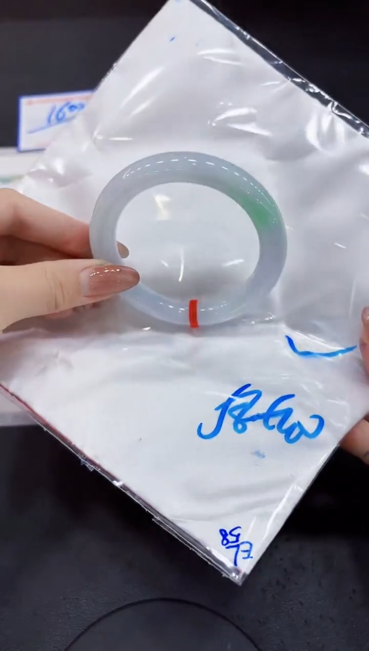 【闪购商品】翡翠手镯未镶嵌00000000000000