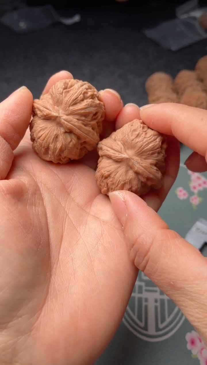 把件文玩核桃w338  元宝42尺