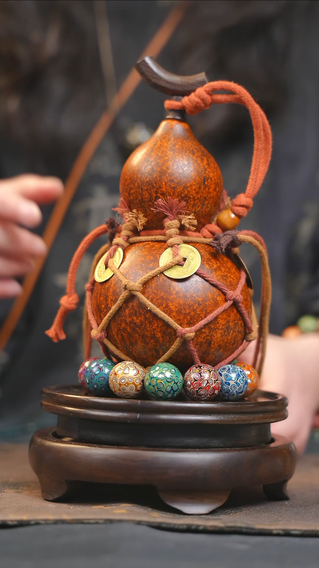 【闪购商品】YR241大漆酒葫芦不包手串及旋转底座