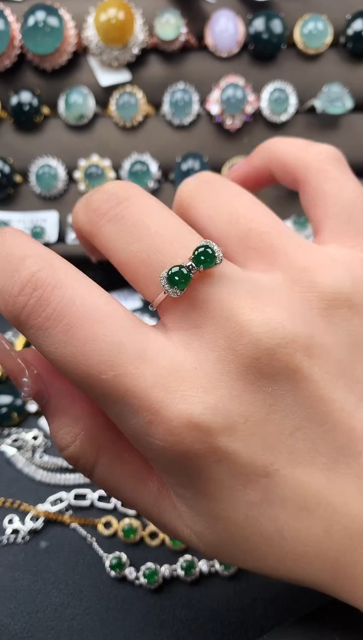【闪购商品】翡翠戒指银S925镶嵌52141