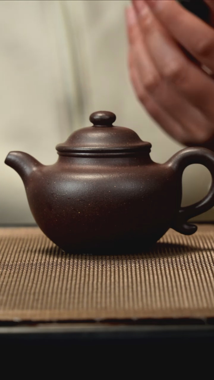 紫砂茶盏天青莲子140CC