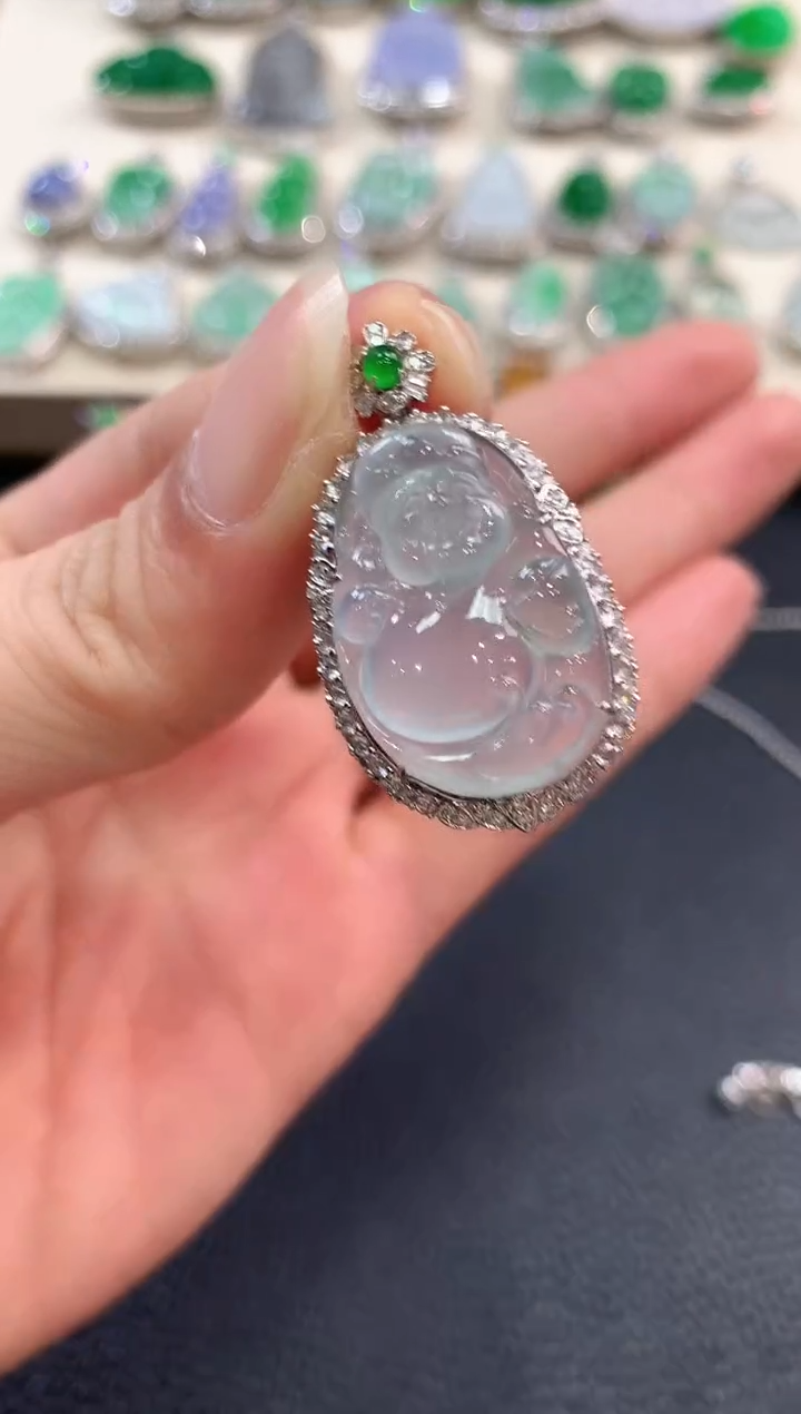【闪购商品】翡翠吊坠(不含链)18K金镶嵌n18