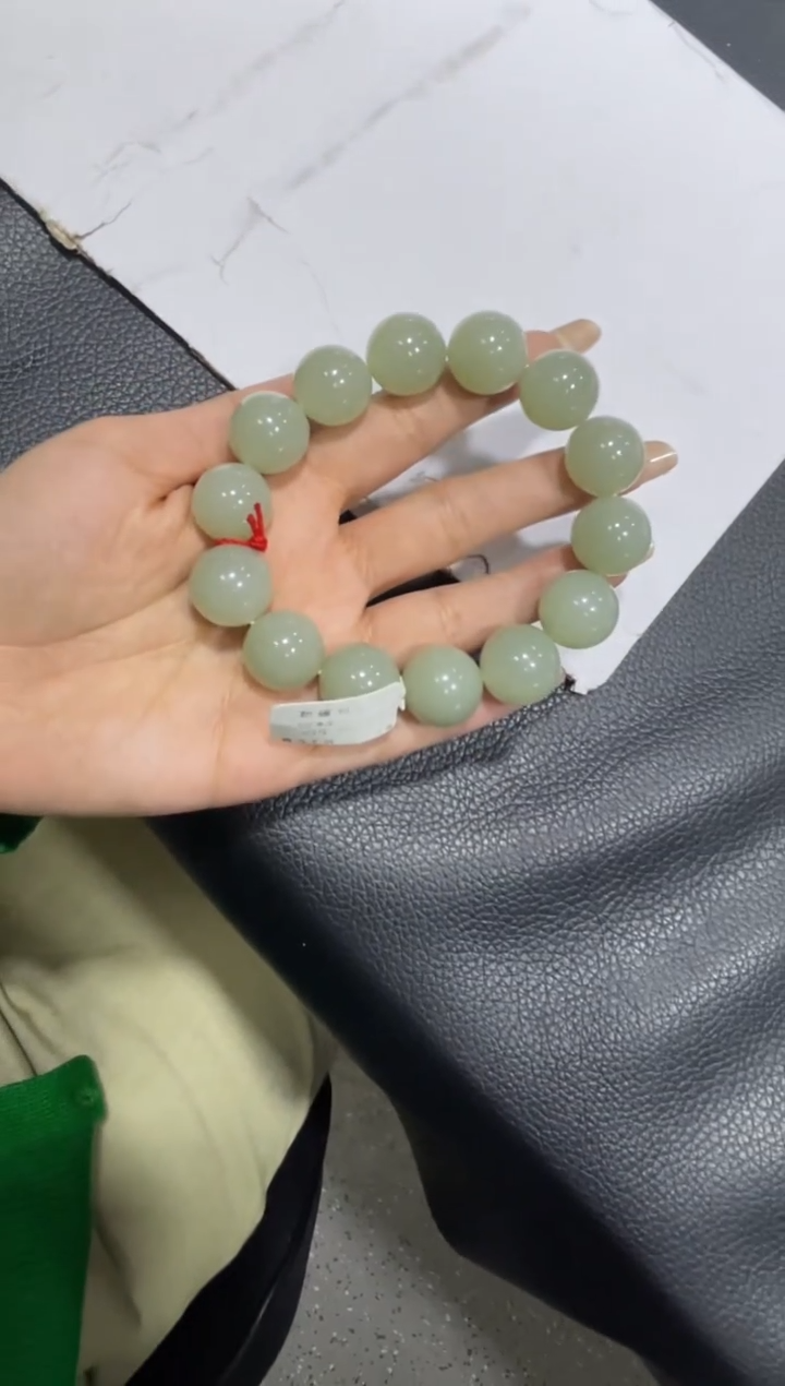 未镶嵌手链和田玉N****n近矿高清白手串（产地直发）