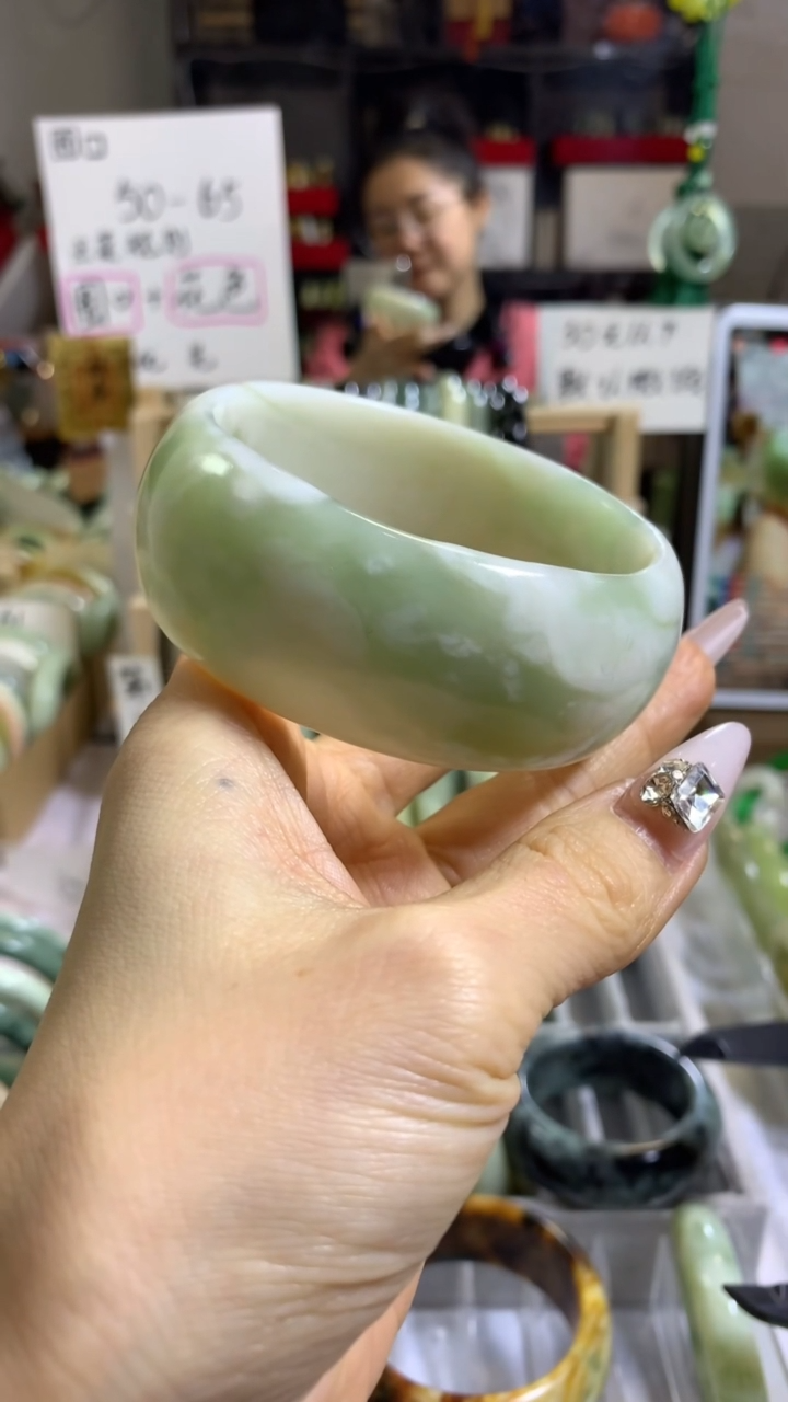 未镶嵌岫玉手镯30 62+ 