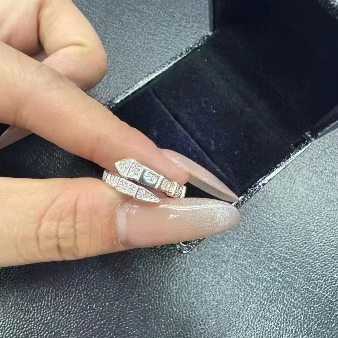 铁合金仿水晶戒指 9号银色蛇戒开口可调节戒指时尚情侣镶钻