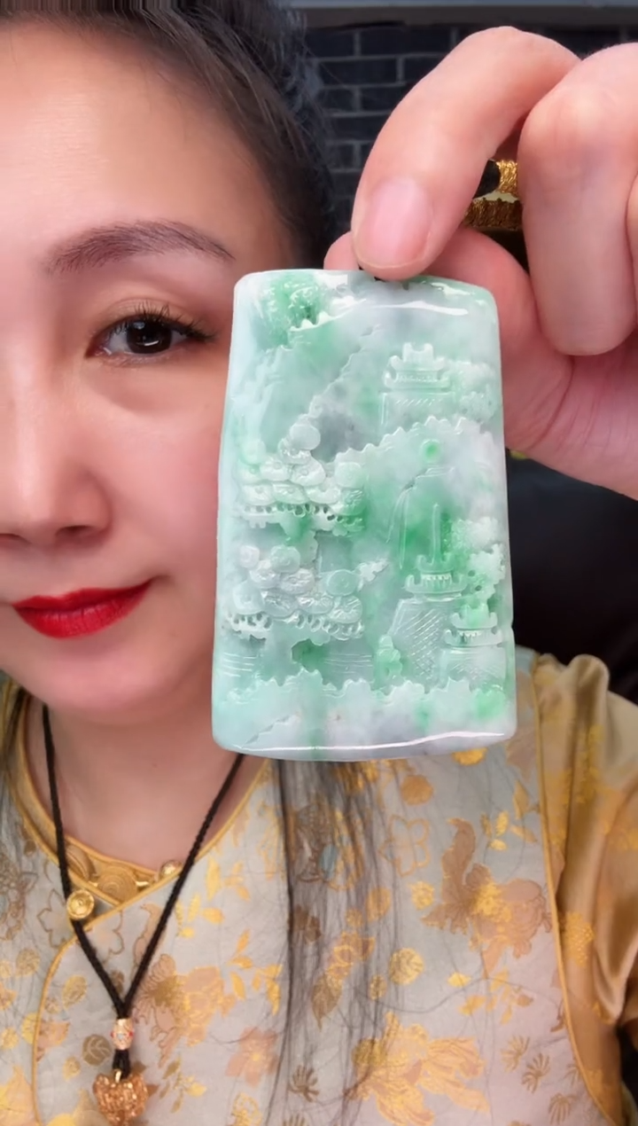 颈饰未镶嵌翡翠牌子