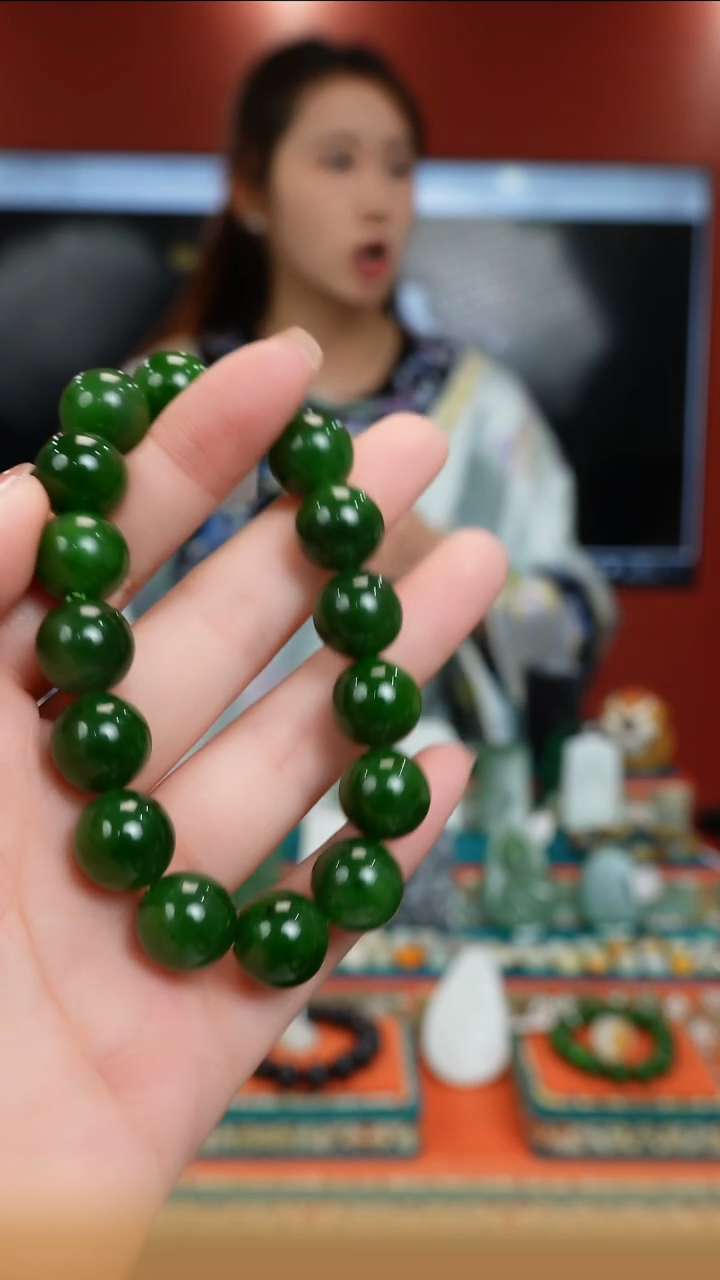 颈饰未镶嵌和田玉碧玉手串卡13