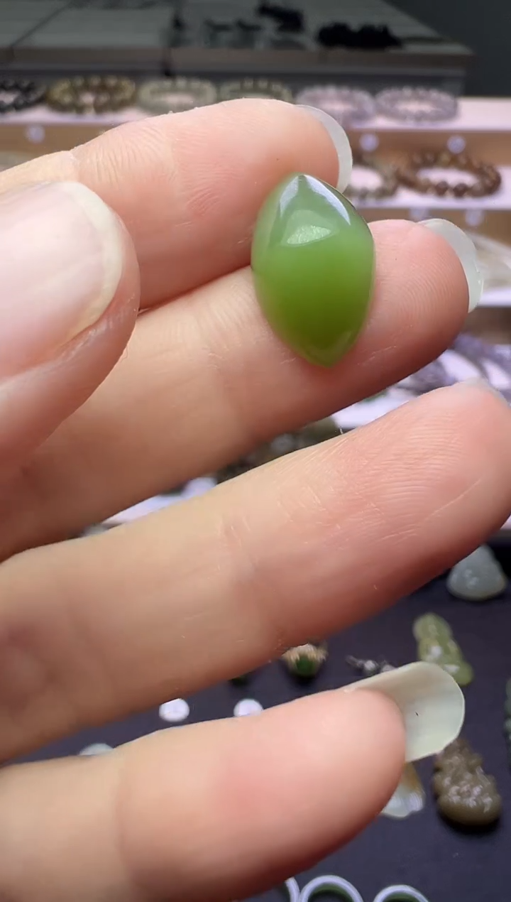 颈饰未镶嵌和田玉94号链接约卡18*10*7