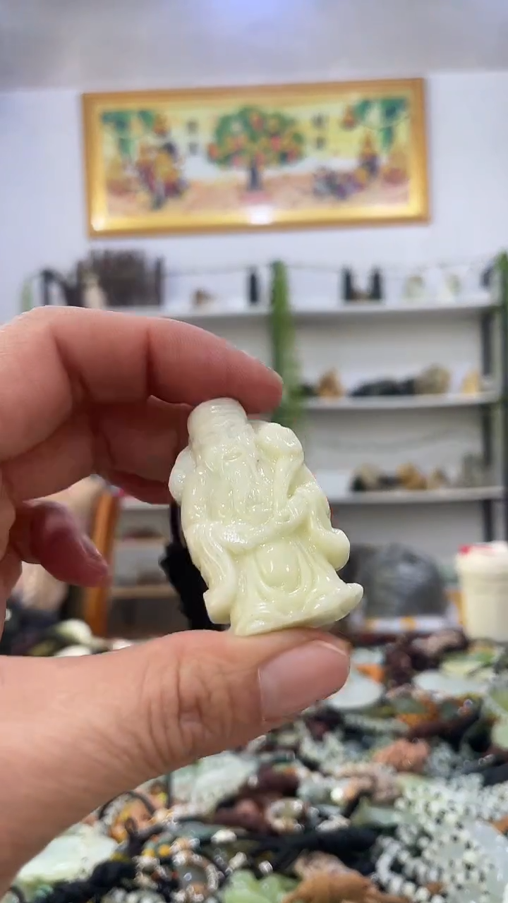 未镶嵌岫玉挂件   