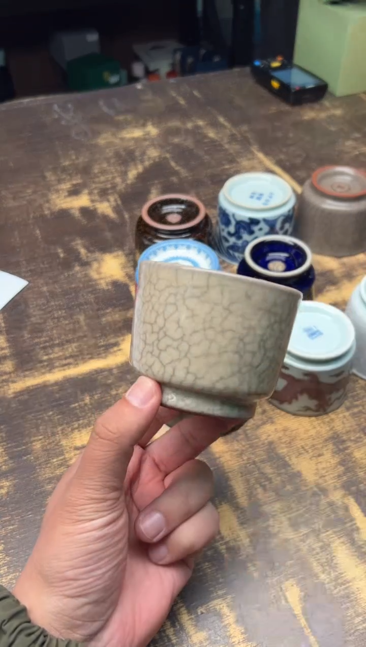 【闪购商品】/叶维德哥窑容天杯