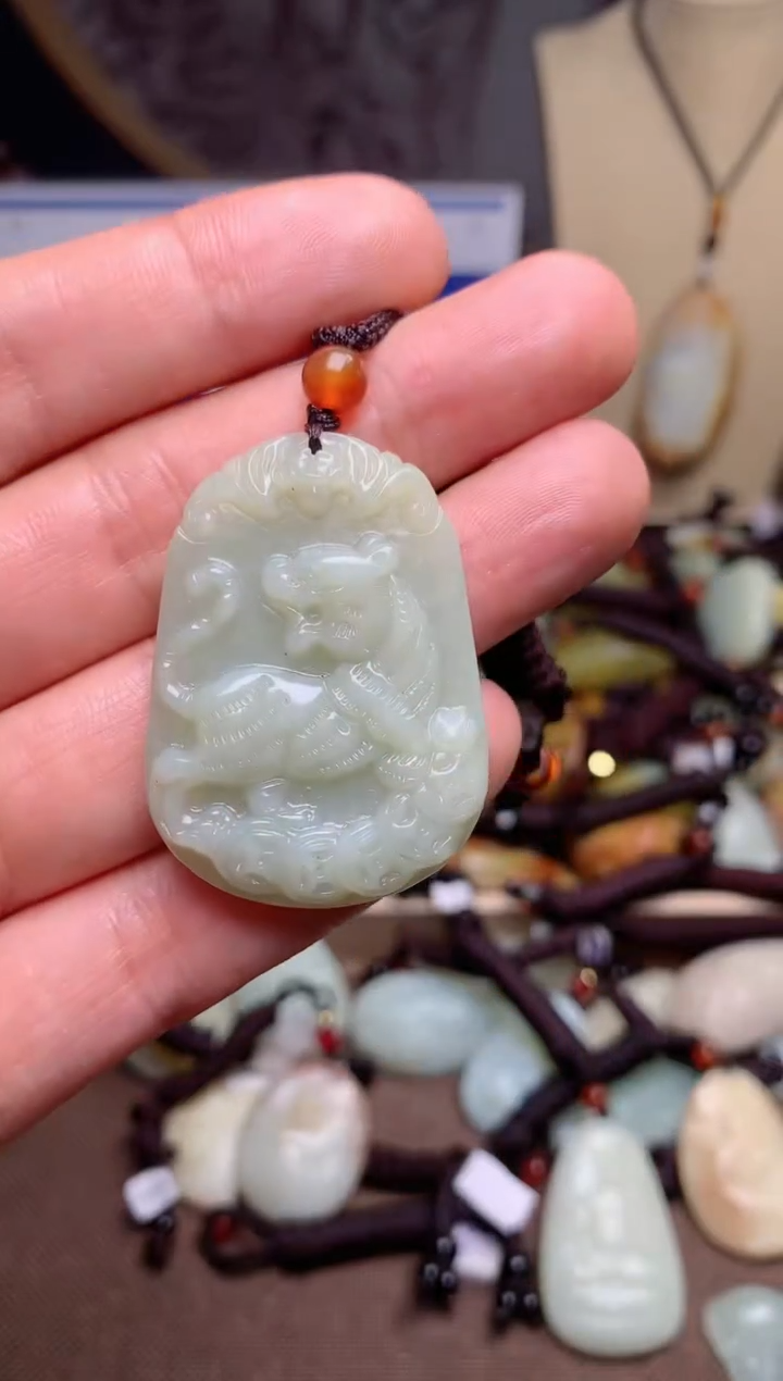 【闪购商品】和田玉颈饰未镶嵌1