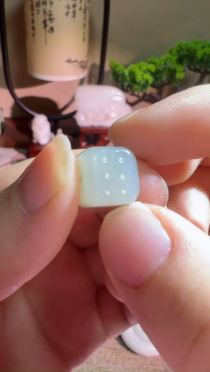 颈饰玻璃任*刚珠子111111