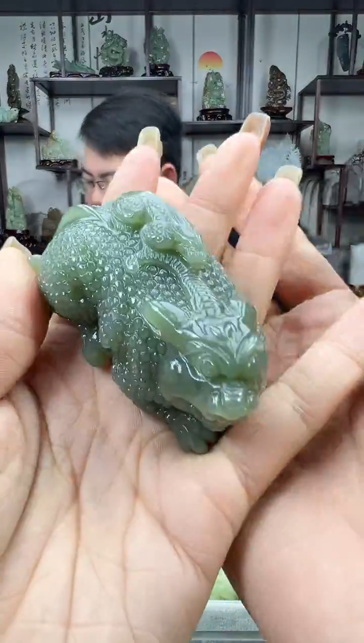 未镶嵌和田玉把件1