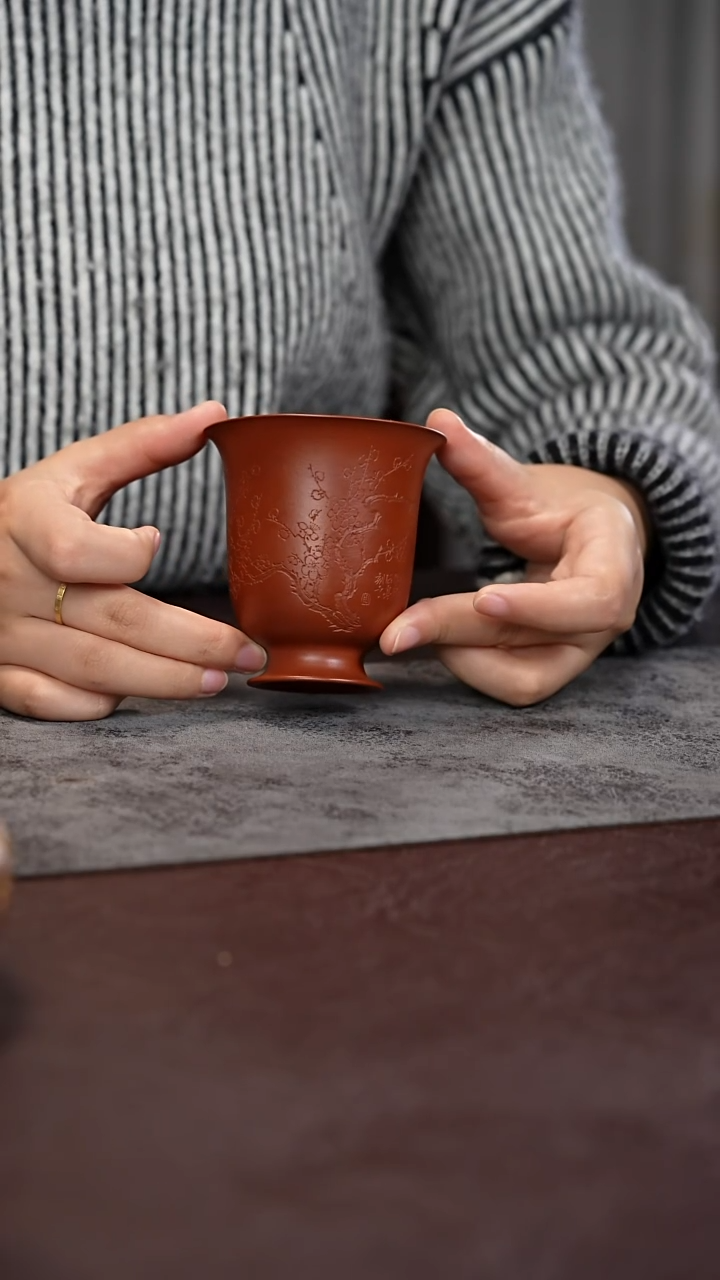 茶杯紫泥朱泥宫灯杯刻绘梅花