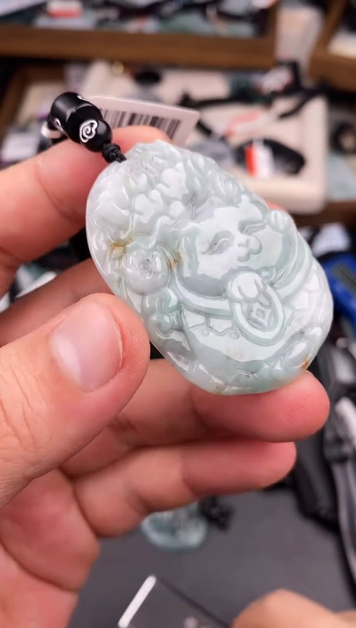 【闪购商品】翡翠颈饰未镶嵌  天然翡翠，一物一图