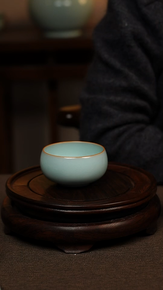 瓷片天青色全手工罗汉杯120ml微瑕不带礼盒