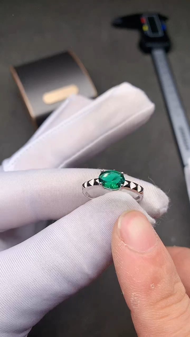 【闪购商品】绿色碧玺戒指银S925镶嵌.....