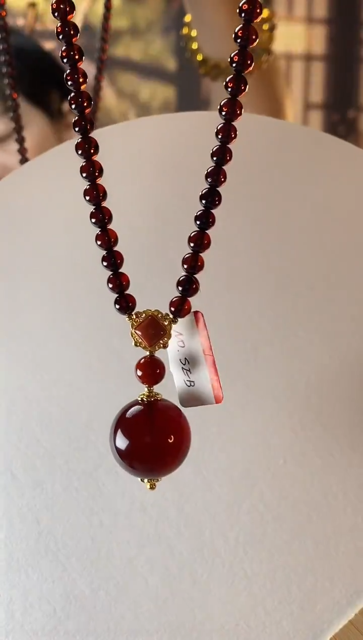 【闪购商品】琥珀颈饰未镶嵌血珀珠链6+单珠22