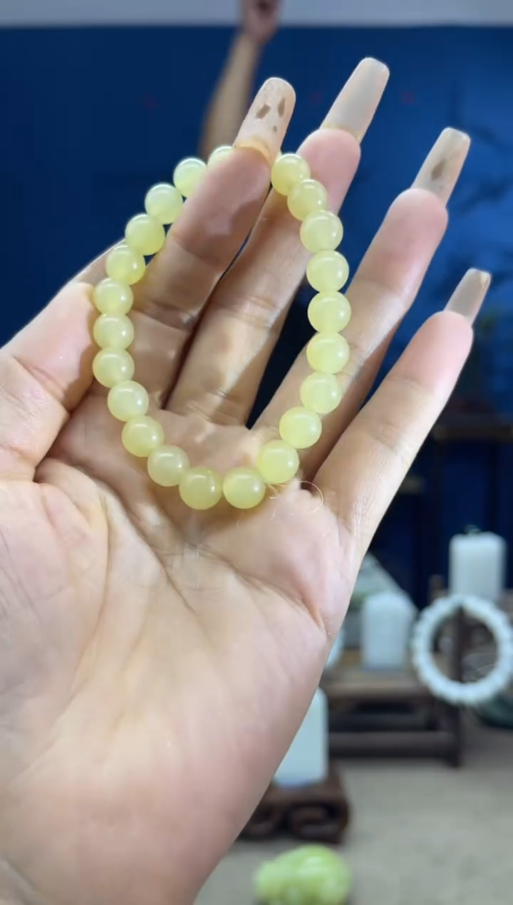 和田玉未镶嵌颈饰1