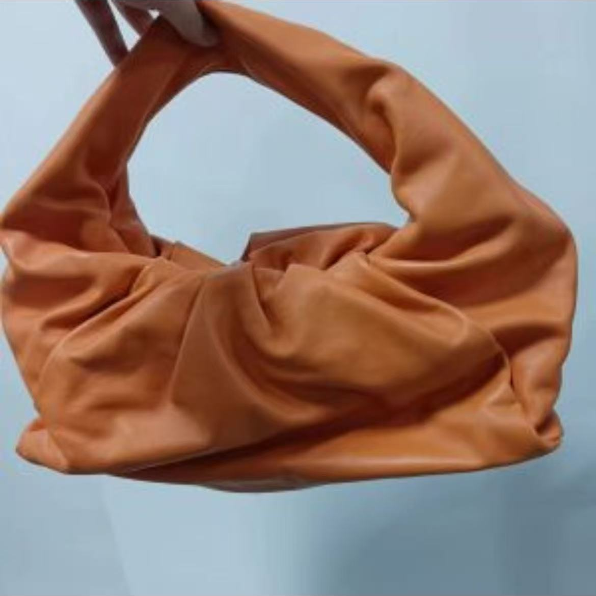 95新 BOTTEGA VENETA/葆蝶家 乱乱子中古/女士/手提包/24333