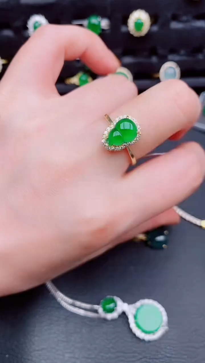 【闪购商品】翡翠戒指银S925镶嵌天然a货翡翠431
