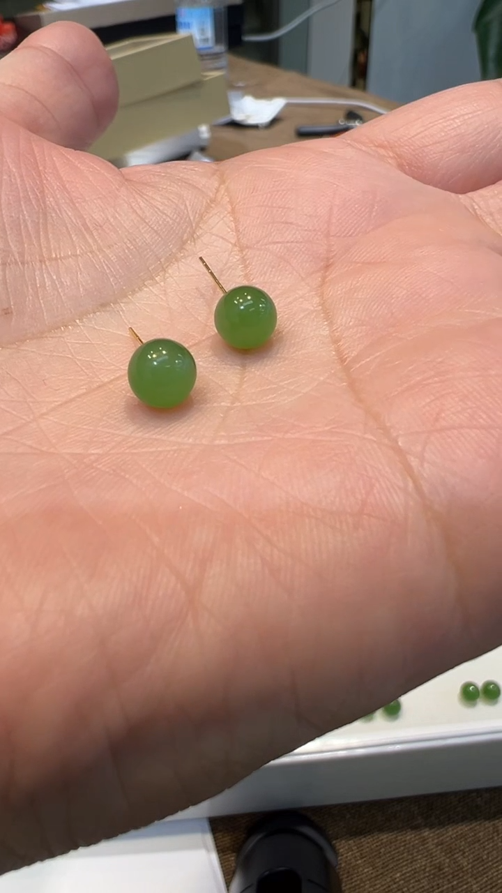 【闪购商品】和田玉耳钉18K金镶嵌和田玉耳钉多样性发货拍一发一