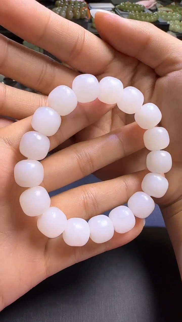 手链未镶嵌和田玉新疆和田玉天泰卡12老型手串