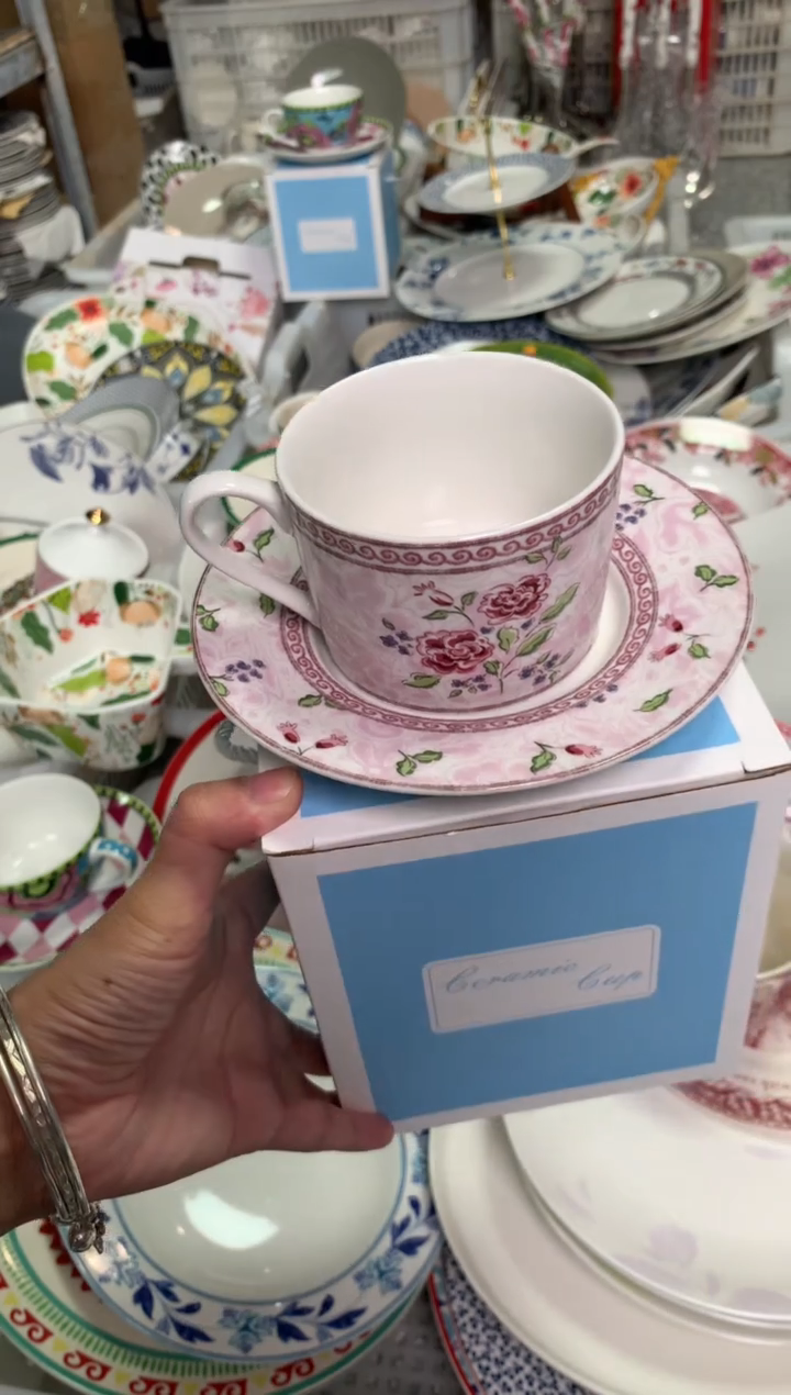 瓷陶瓷原单CC263餐具1个+礼盒