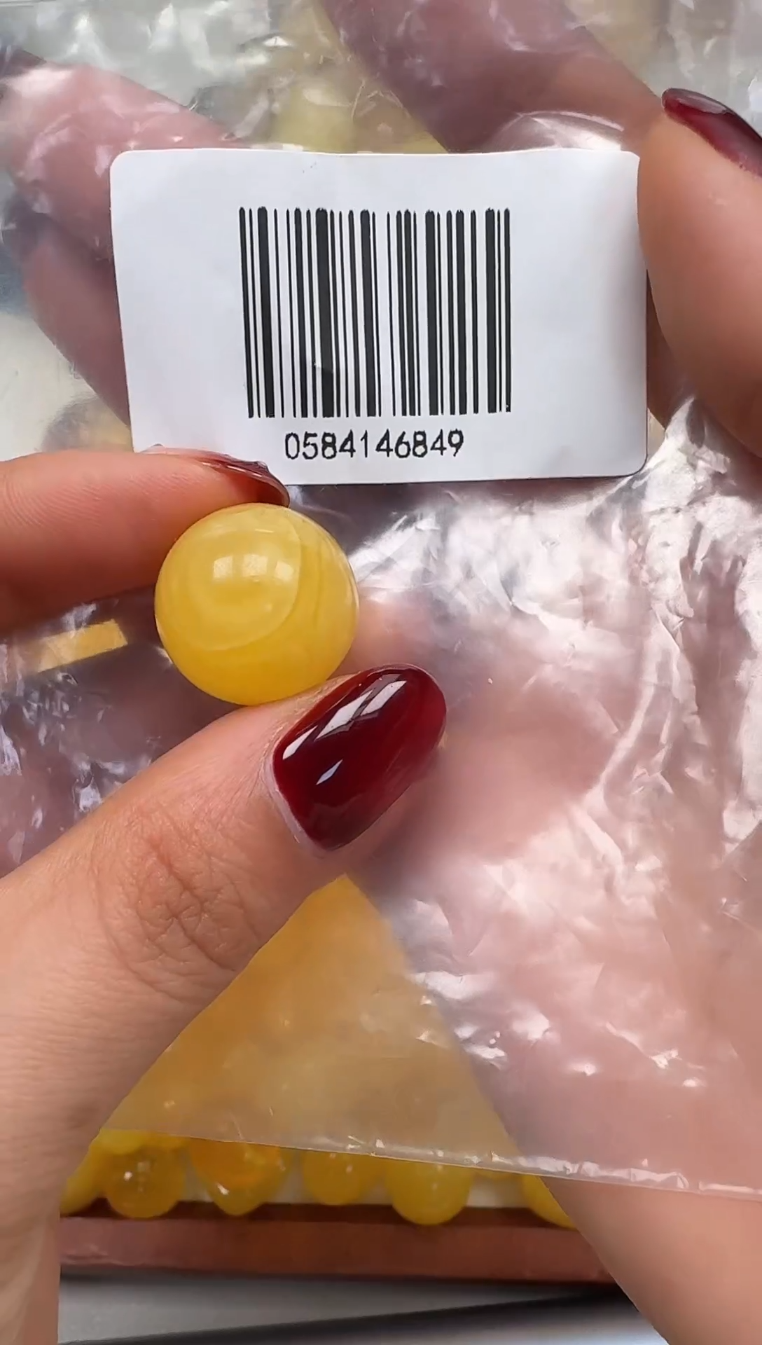 裸石琥珀未镶嵌如图
