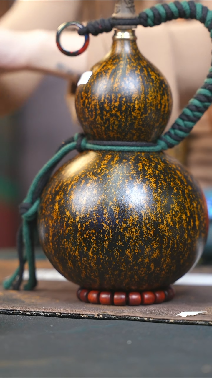 【闪购商品】WQ323大漆酒葫芦不包手串及旋转底座