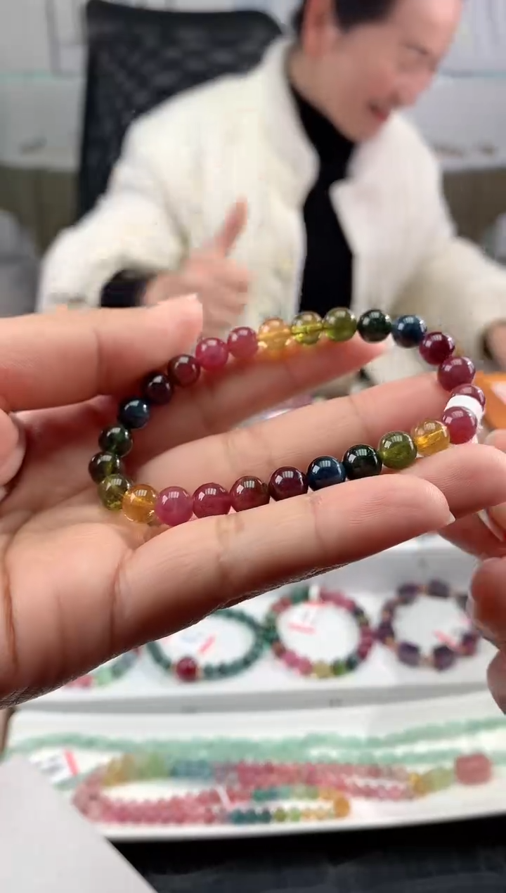 【闪购商品】碧玺手串未镶嵌多样性发一条