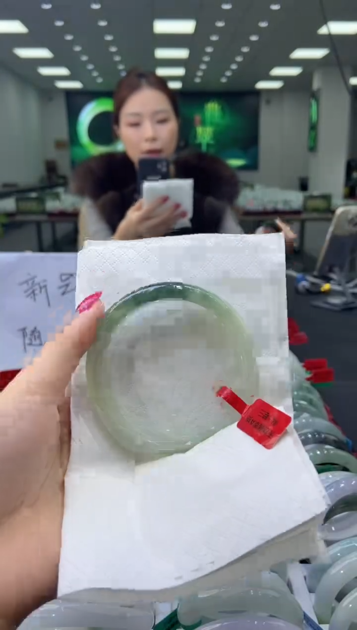 未镶嵌手镯翡翠0043000